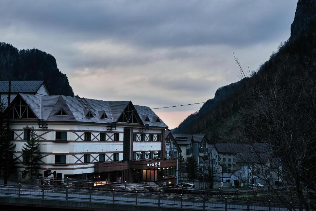 上川町 层云峡温泉云井旅馆酒店 外观 照片